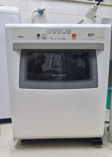 Máquina de lavar louça Brastemp 127v FUNCIONANDO PERFEITAMENTE