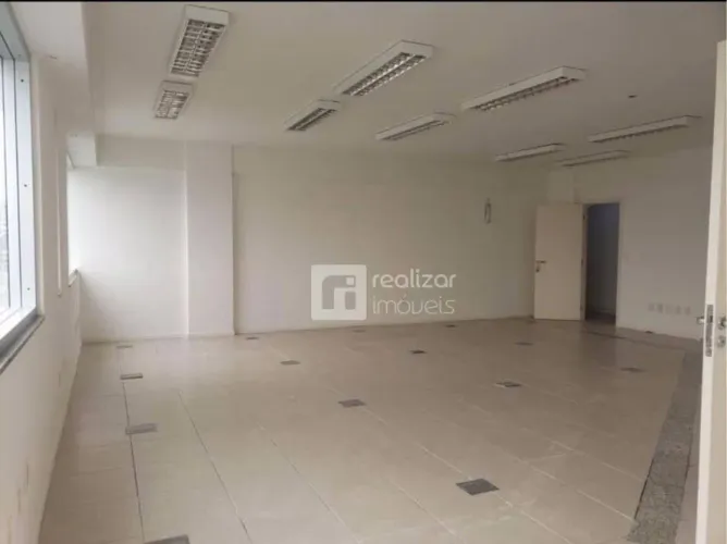 Sala Comercial à venda, Centro, Florianópolis - SA0108.
