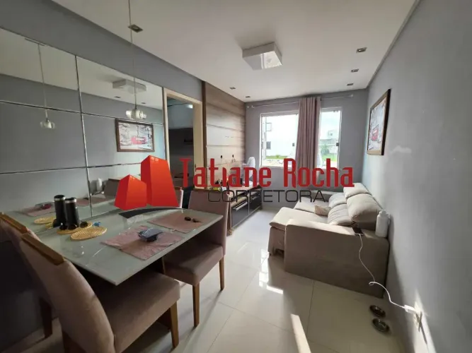 Alugo excelente apartamento térreo mobiliado no Condomínio Santana Tower II.