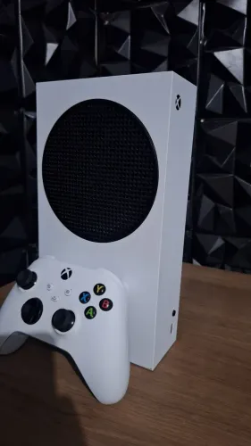 Xbox Series S 512GB + Controle Original | Excelente Estado | 