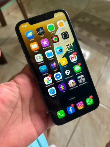 iPhone 11 preto todo original