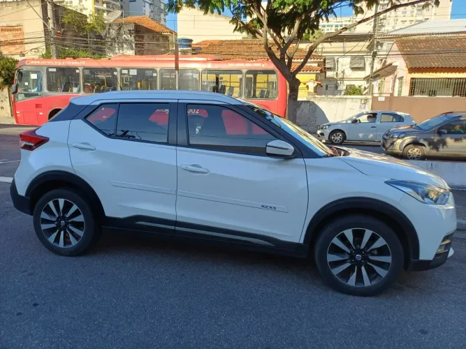 Nissan Kicks SV 1.6 16V Flexstar 5P Aut. 2020