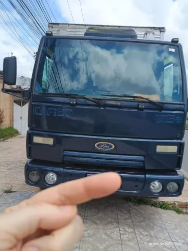 Vendo caminhão Ford 815e