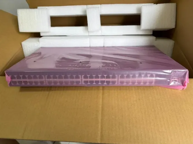Switch Edgecore ECS4110-52T Gerenciável L2+ (48 Gigabit + 4 SFP)