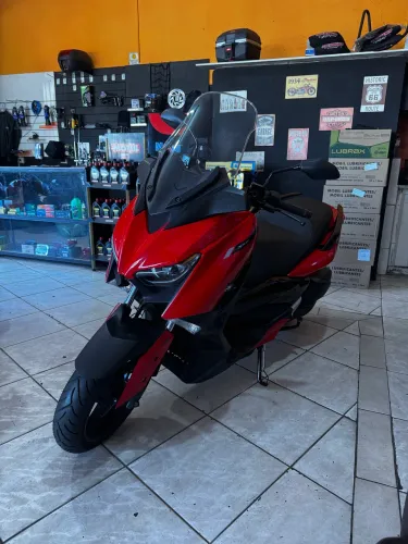 Yamaha X-Max 250 ABS