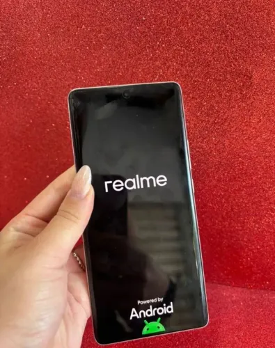 Realme GT 6T Bem conservado 6 meses de uso!