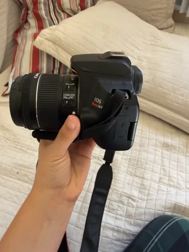 Câmera Cânon rebel sl3