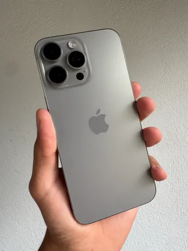 iPhone 15 Pro Max 256GB - OPORTUNIDADE