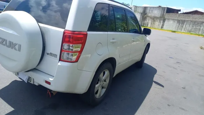 Suzuki Grand Vitara 2.0 16V 4x2/4x4 5P Mec. 2012