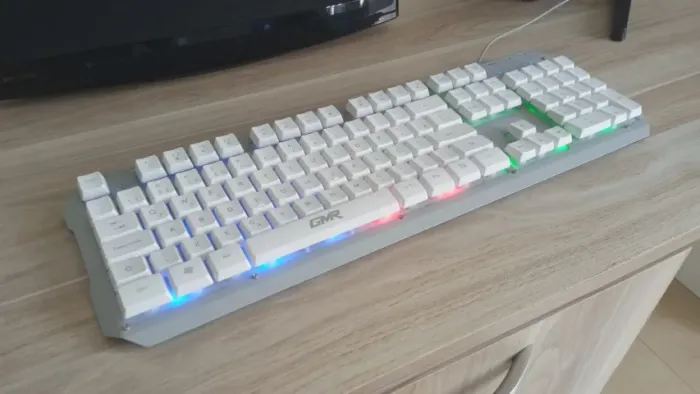 Teclado Gamer RGB Multilaser Modelo GK300