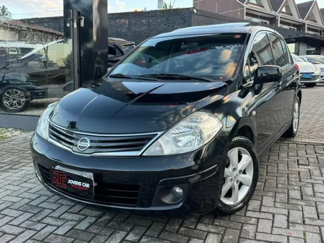 Nissan Tiida SL 1.8/1.8 Flex 16V Aut. 2011