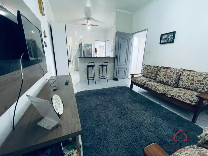 Casa à Venda no bairro Vila Caiçara - Praia Grande
