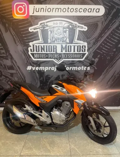 CB TWISTER 250 2016 (JÁ LICENCIADA, DOIS PNEUS OK, GARANTIA DE LOJA)