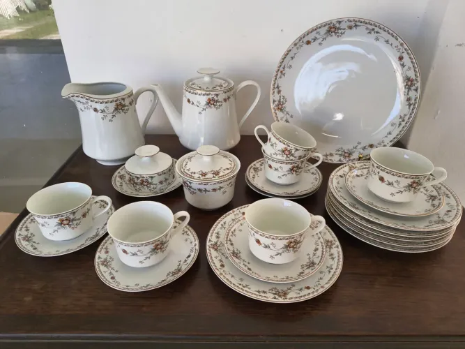 Conjunto porcelana real