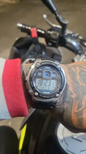 Relógio caso world time