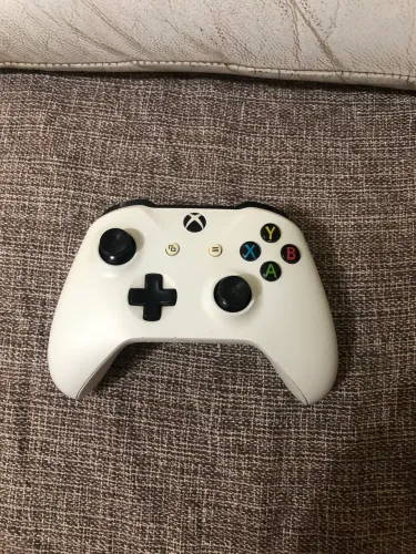 Controle Xbox Séries S e One (não liga)