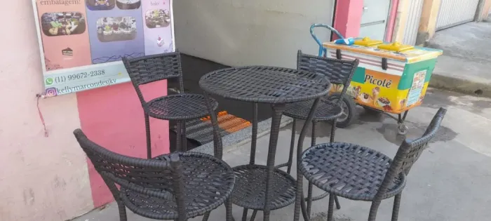 conjunto de mesa bistrô alta e redonda