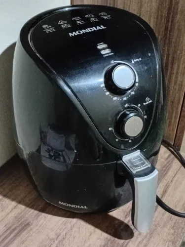 Airfryer conservado funcionando perfeitamente