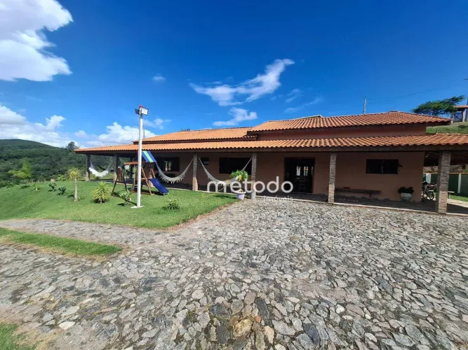 Sítio com 4 quartos à venda, 20888 m² por R$ 980.000 - Santa Branca - Santa Branca/SP