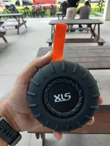 caixa de Som Portátil Bluetooth XLS - Ideal p/ Bike e Trilhas Recife