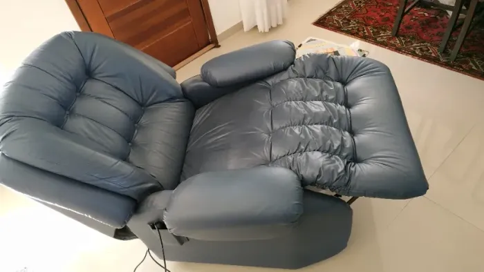 Poltrona Massageadora Royal Comfort (RELAXMEDIC) modelo MU7902217-0