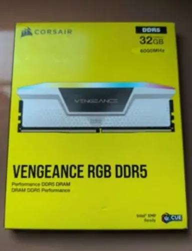DDR5 CORSAIR 32 GB 2X16 VENGEANCE COM RGB BRANCO 6000MHZ