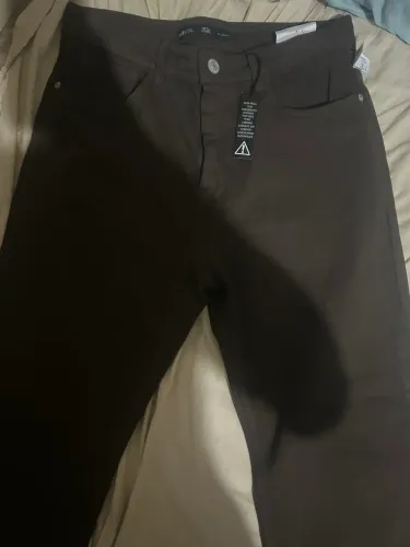 calça jeans marrom, Nova. Nunca usada.