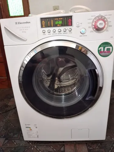 LAVA E SECA ELECTROLUX 9KG MOTOR INVERTER