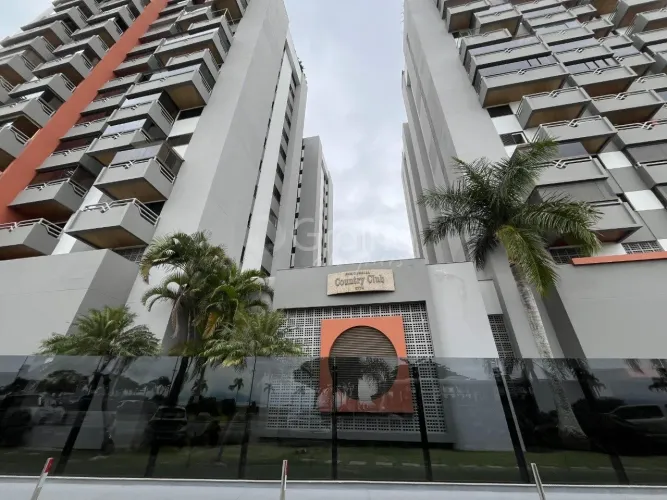 Apartamento com 3 quartos na Agronômica