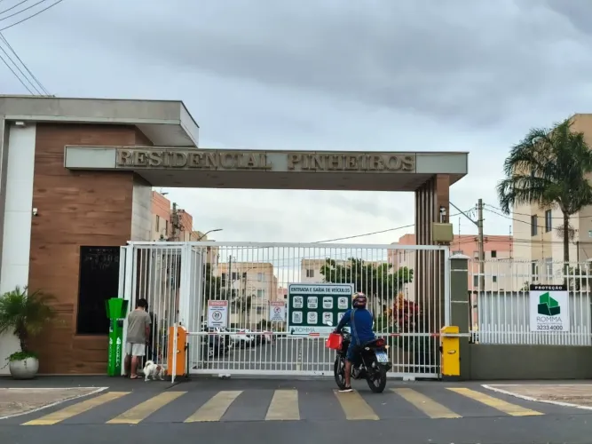 Apartamento para Locação em Brasília, Paranoá Parque (Paranoá), 2 dormitórios, 1 banheiro,