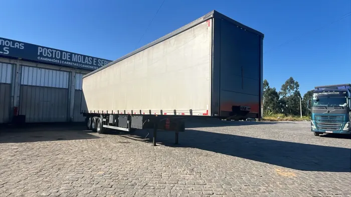 Carreta sider Facchini 28 pallet