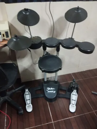 Bateria eletrônica semi nova SHELTER STD 36