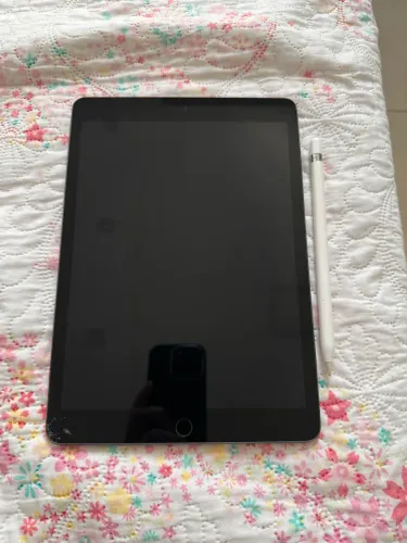 iPad 9 64gb (95% bateria) + Apple Pencil Original