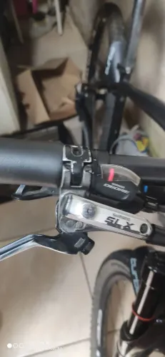 Vendo uma bike de pedal assistido da marca Pagoti