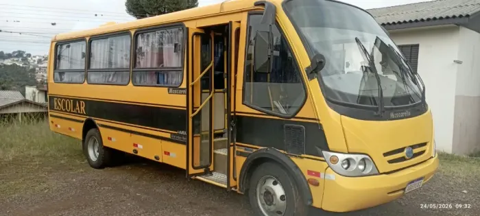 Micro ônibus escolar, 31 lugares