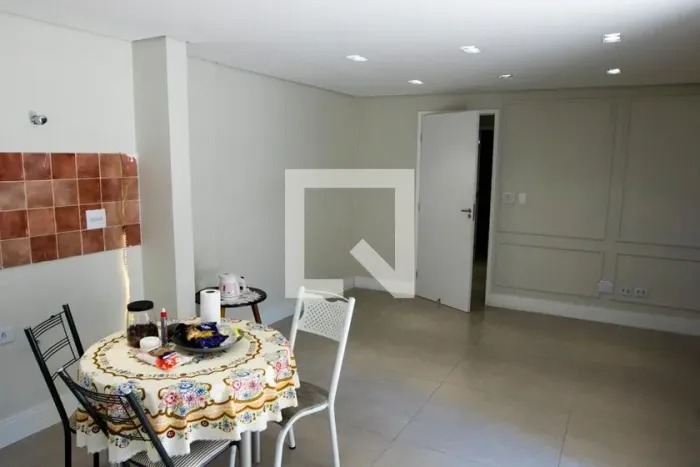 Casa à Venda - Perdizes, 6 Quartos, 450 m2