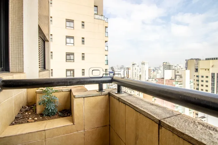 Venda Cobertura 3 Dormitórios - 222 m² Moema