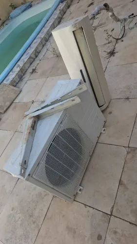 Splits 12mil.btus já entrego instalada