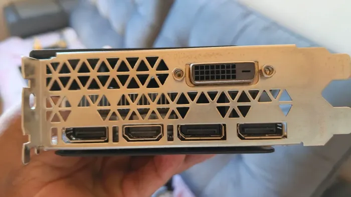 Placa de Vídeo Radeon RX 580 "8GB"