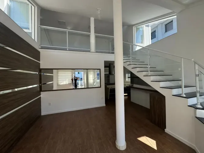 CASA AMPLA DE ALTO PADRÃO PARA LOCAÇÃO  PAGANI | PALHOÇA/SC
