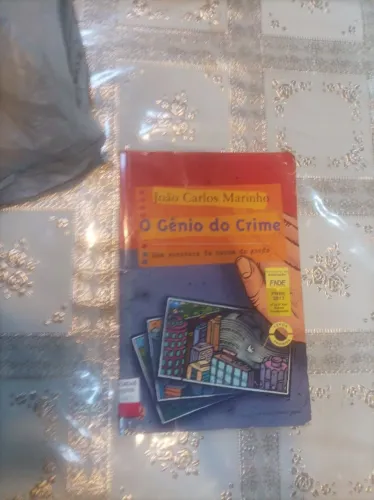 Livro - "Gênio Do Crime"