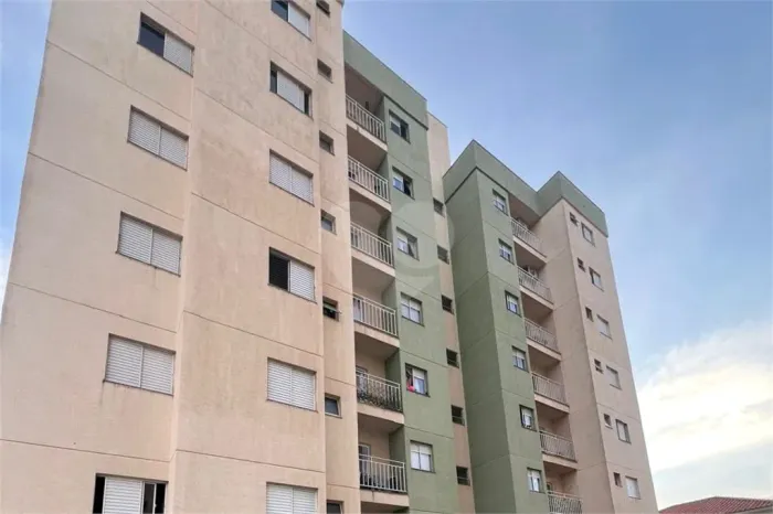 Apartamento à venda com 2 quartos, sendo 1 suíte, no condomínio Residencial Flor de Acácia