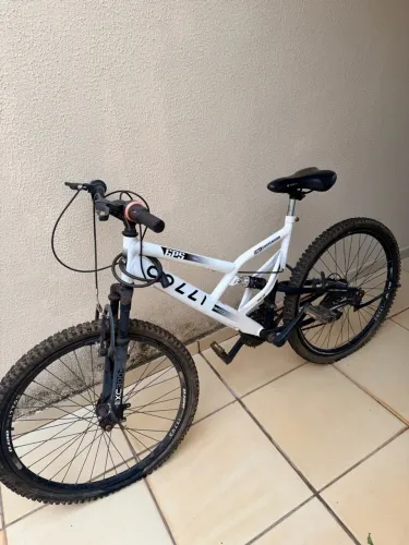 Bicicleta aro 26 full