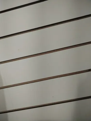 PAINÉIS MDF RIPADO / CANALETADO ? ÓTIMO ESTADO 