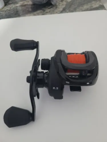 Carretilha de Pesca Black Tamba BG - Nova