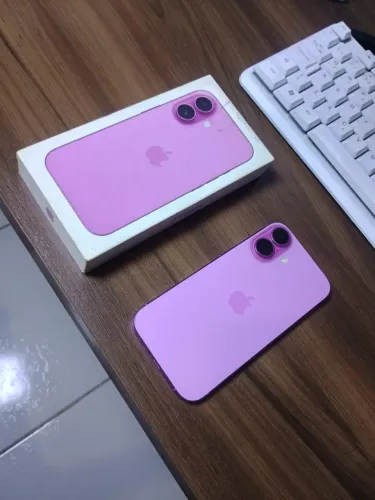 iPhone 16