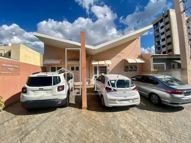 Sala Comercial para Aluguel em Marília - Bairro Banzato, 30 m², 1 Banheiro