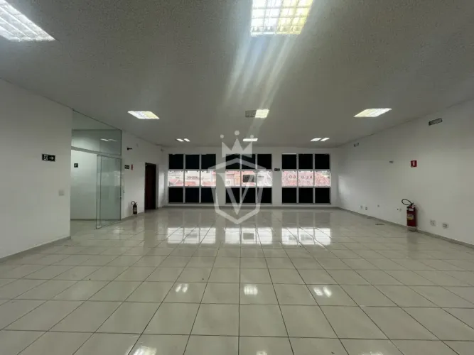 Prédio / Galpão Comercial à venda no Jardim Primavera, Louveira/SP