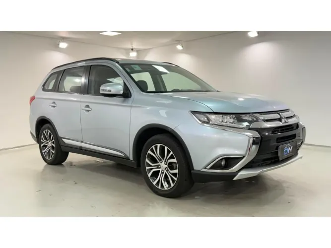 Mitsubishi Outlander Comfort 2.0 16V Aut. 2016