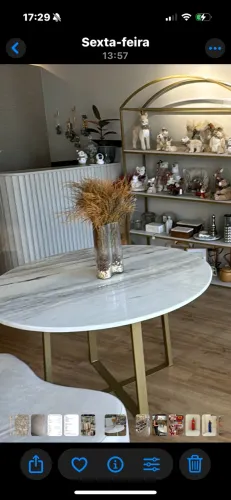 Mesa de jantar luxo em mármore